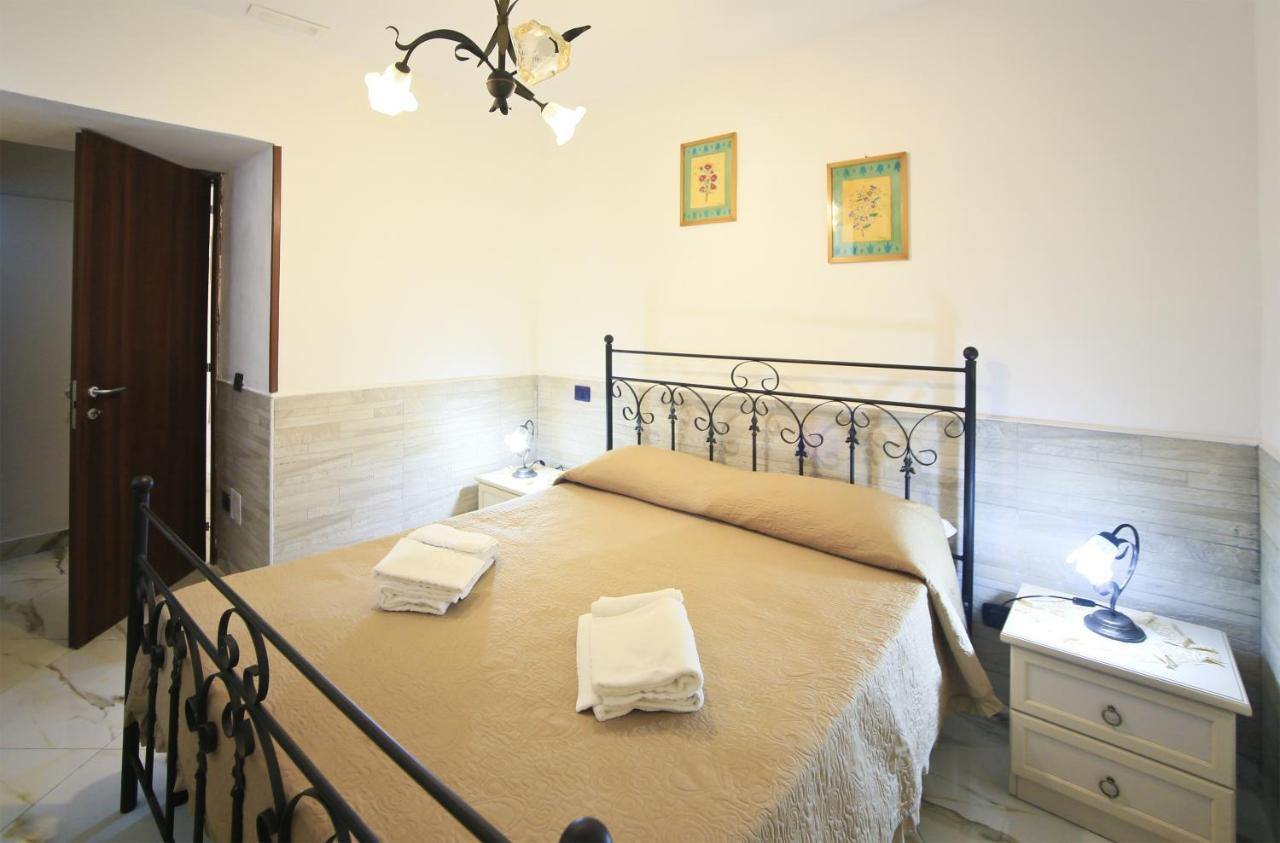 B&B Serena Castellammare di Stabia Exterior foto